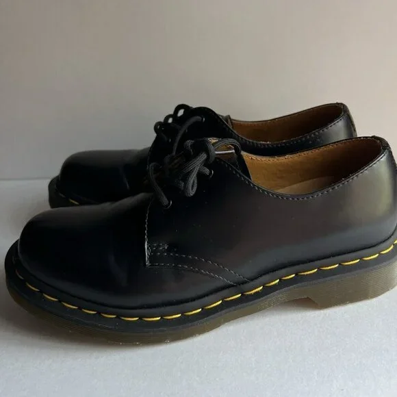Dr. Martens Docs Womens Sz US 7 Black Smooth Leather Oxfords Shoes - Picture 10 of 16